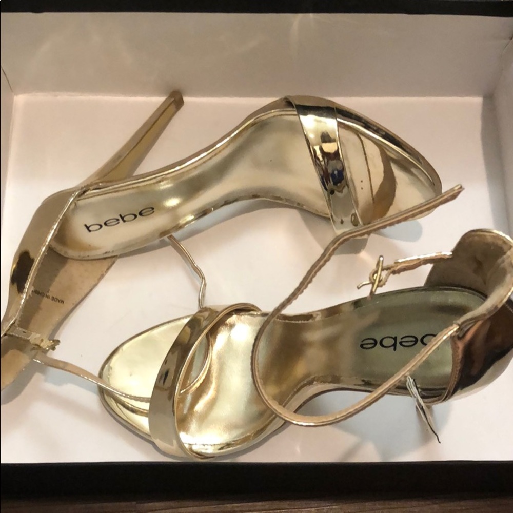 Gold Ankle Straps Heels✨